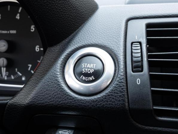 BMW 1 серии I (E81/E82/E87/E88) Рестайлинг с пробегом 2010 года, цена 960 000 рублей, 164657 км, хэтчбек, Автокод Объявления