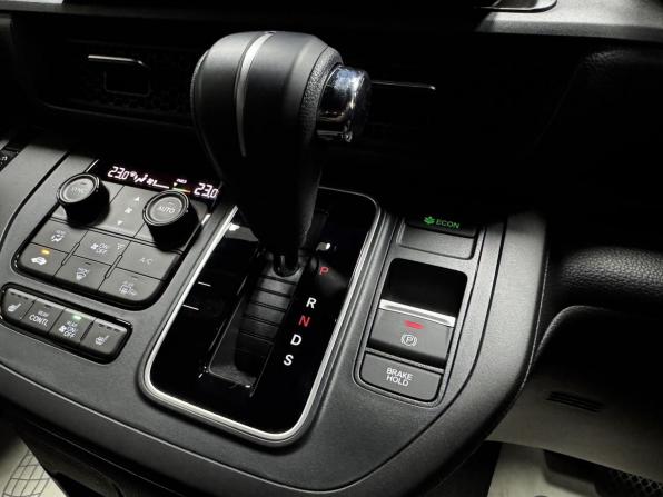 Honda Stepwgn VI с пробегом 2026 года, цена 3 700 000 рублей, 8174 км, минивэн, Автокод Объявления