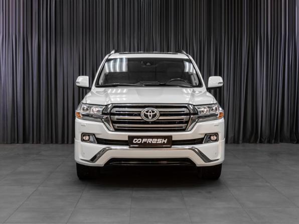 Toyota Land Cruiser 200 Series Рестайлинг 2 с пробегом 2017 года, цена 5 299 000 рублей, 278950 км, внедорожник, Автокод Объявления