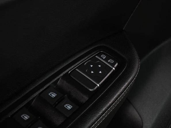 Renault Arkana I с пробегом 2019 года, цена 1 549 000 рублей, 95154 км, внедорожник, Автокод Объявления