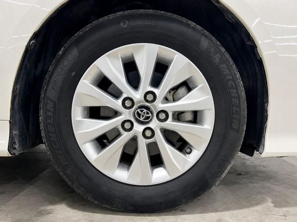Toyota Corolla XI (E160 E170) Рестайлинг 2 с пробегом 2021 года, цена 2 100 000 рублей, 45000 км, седан, Автокод Объявления