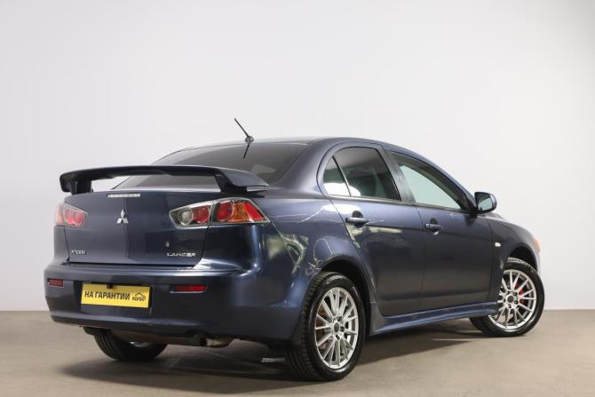 Mitsubishi Lancer X с пробегом 2010 года, цена 799 000 рублей, 200000 км, седан, Автокод Объявления