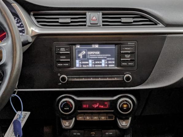 Kia Rio IV Рестайлинг с пробегом 2021 года, цена 1 650 000 рублей, 37885 км, седан, Автокод Объявления