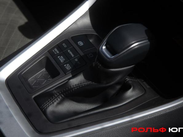 Toyota RAV4 V (XA50) с пробегом 2024 года, цена 3 698 000 рублей, 28720 км, внедорожник, Автокод Объявления