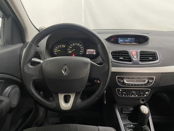 Renault Fluence I с пробегом 2011 года, цена 410 000 рублей, 284740 км, седан, Автокод Объявления