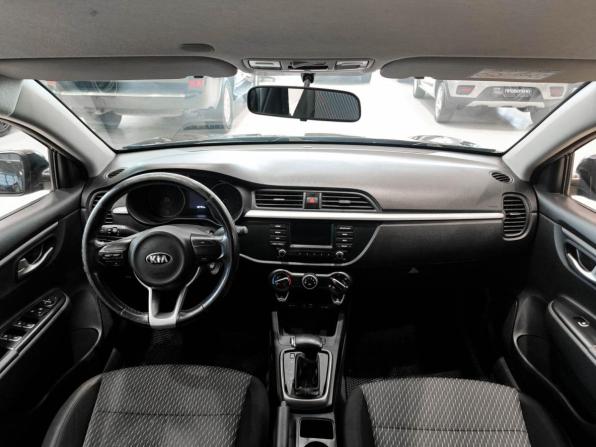 Kia Rio IV с пробегом 2018 года, цена 1 380 000 рублей, 132721 км, седан, Автокод Объявления
