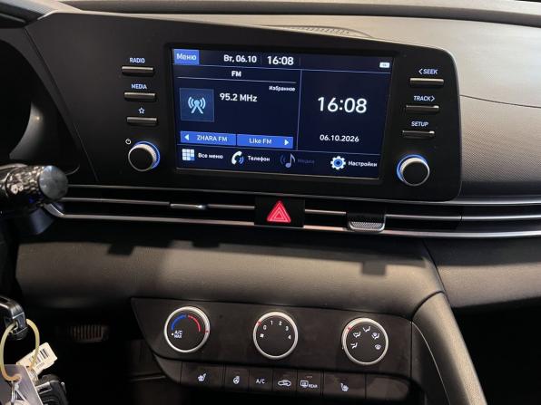 Hyundai Elantra VII (CN7) с пробегом 2022 года, цена 2 020 000 рублей, 107355 км, седан, Автокод Объявления
