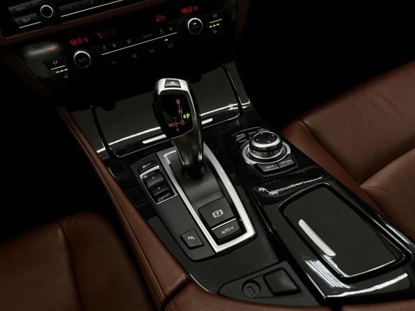 BMW 5 серии VI (F10/F11/F07) с пробегом 2013 года, цена 1 975 000 рублей, 89405 км, седан, Автокод Объявления