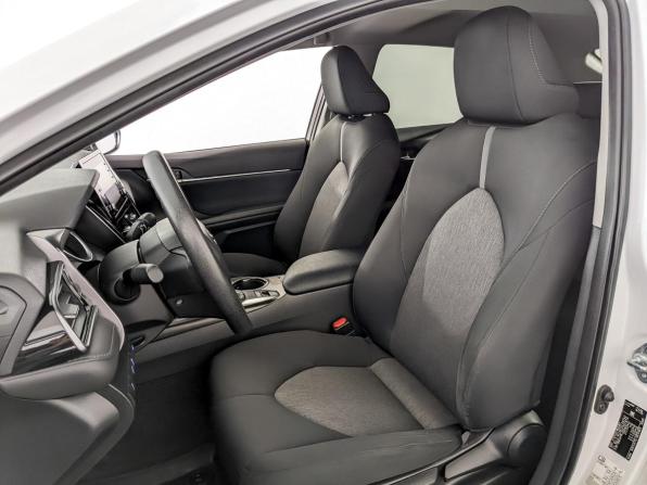 Toyota Camry VIII (XV70) Рестайлинг с пробегом 2021 года, цена 2 625 000 рублей, 70886 км, седан, Автокод Объявления