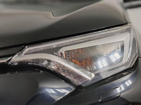 Toyota RAV4 IV (XA40) Рестайлинг с пробегом 2018 года, цена 2 555 000 рублей, 67025 км, внедорожник, Автокод Объявления