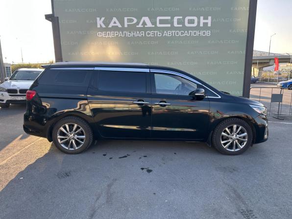 Kia Carnival III с пробегом 2019 года, цена 2 630 000 рублей, 102350 км, минивэн, Автокод Объявления