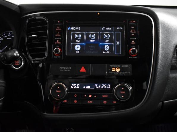 Mitsubishi Outlander III Рестайлинг 2 с пробегом 2017 года, цена 1 690 000 рублей, 194000 км, внедорожник, Автокод Объявления