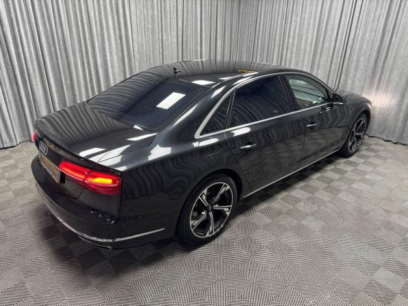 Audi A8 III (D4) Рестайлинг с пробегом 2015 года, цена 2 480 000 рублей, 176033 км, седан, Автокод Объявления