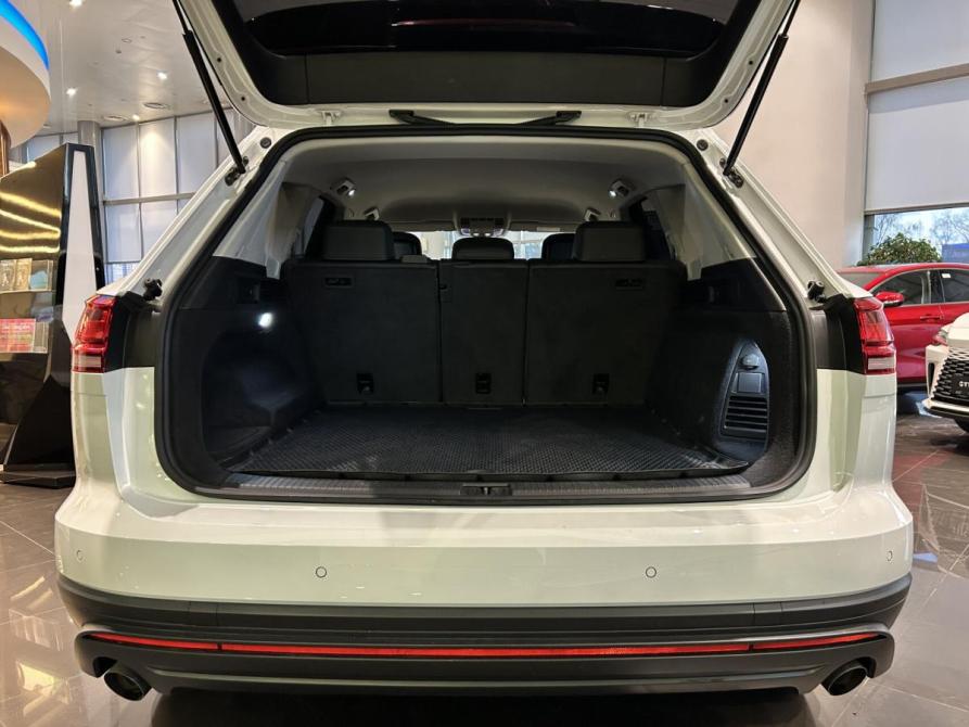 Volkswagen Touareg III Казань  - изображение 12