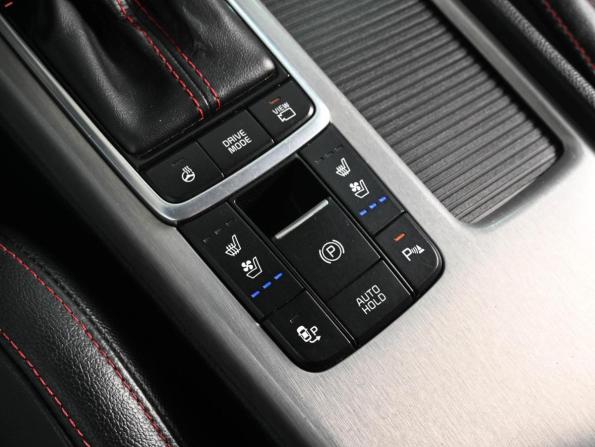 Kia Optima IV с пробегом 2017 года, цена 1 899 000 рублей, 185282 км, седан, Автокод Объявления