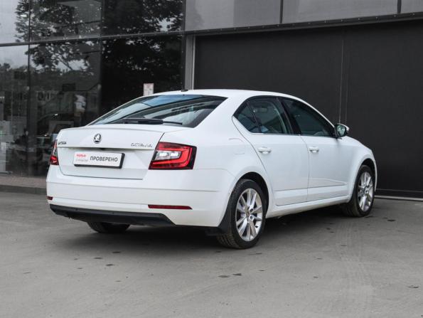 Skoda Octavia III (A7) Рестайлинг с пробегом 2017 года, цена 1 800 000 рублей, 164180 км, лифтбек, Автокод Объявления