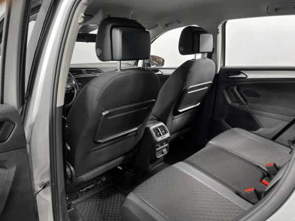 Volkswagen Tiguan II с пробегом 2020 года, цена 2 370 000 рублей, 136734 км, внедорожник, Автокод Объявления