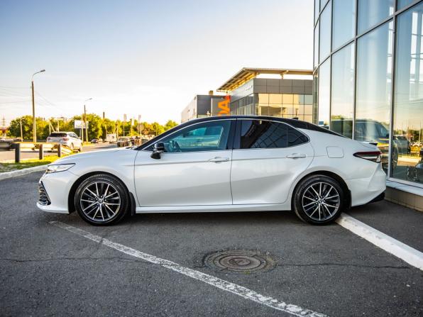 Toyota Camry VIII (XV70) Рестайлинг с пробегом 2021 года, цена 2 998 000 рублей, 72720 км, седан, Автокод Объявления