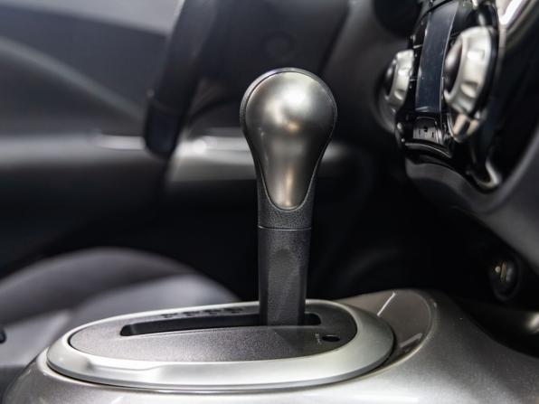 Nissan Juke I с пробегом 2013 года, цена 998 000 рублей, 106988 км, внедорожник, Автокод Объявления