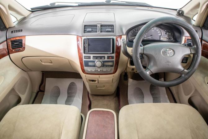 Toyota Ipsum II (M20) с пробегом 2002 года, цена 699 000 рублей, 371000 км, компактвэн, Автокод Объявления