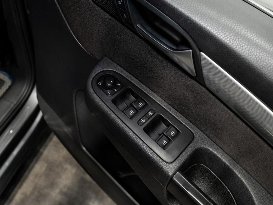 Volkswagen Sharan II Чита  - изображение 13