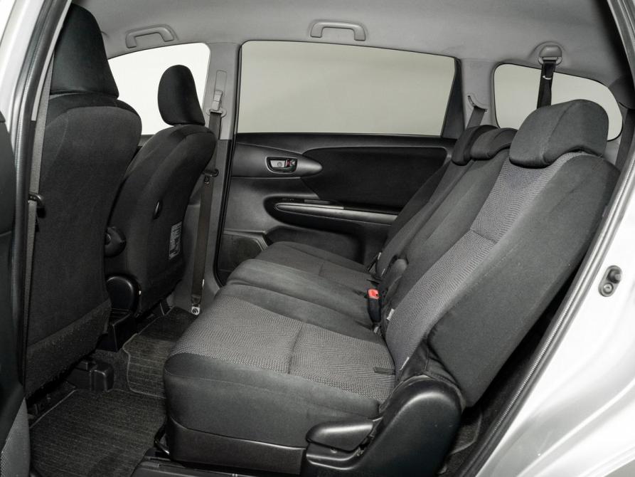 Toyota Wish II Рестайлинг Иркутск  - изображение 7