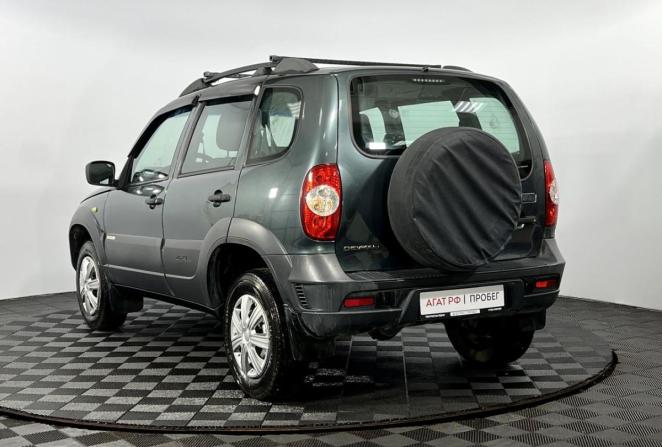 Chevrolet Niva I Рестайлинг с пробегом 2017 года, цена 710 000 рублей, 129050 км, внедорожник, Автокод Объявления