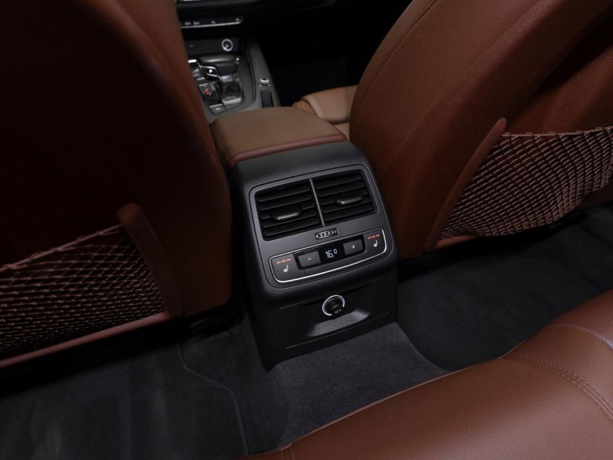 Audi A4 V (B9) Москва  - изображение 14