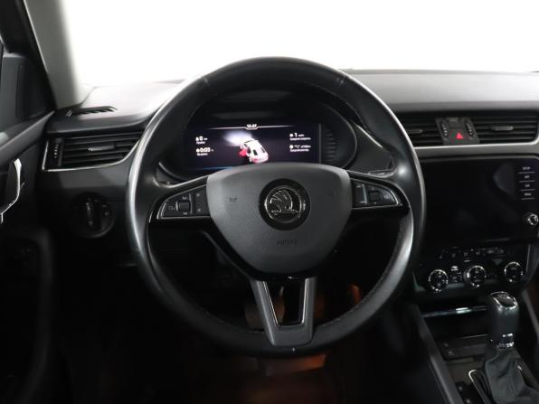 Skoda Octavia III (A7) Рестайлинг с пробегом 2020 года, цена 2 149 000 рублей, 99343 км, лифтбек, Автокод Объявления