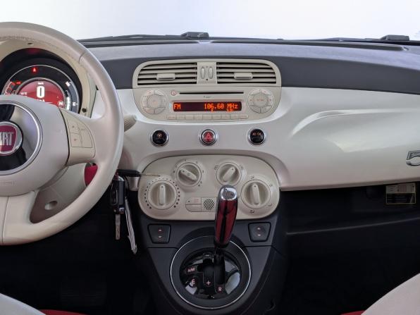 Fiat 500 II с пробегом 2010 года, цена 750 000 рублей, 114530 км, хэтчбек, Автокод Объявления