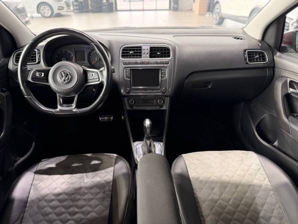 Volkswagen Polo V Рестайлинг с пробегом 2018 года, цена 1 560 000 рублей, 95214 км, седан, Автокод Объявления