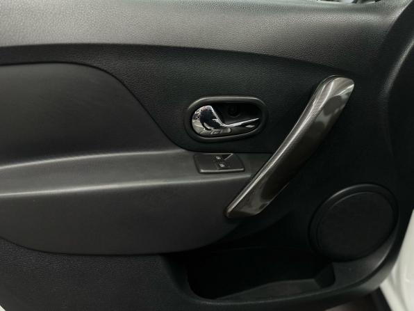 Renault Logan II Рестайлинг с пробегом 2020 года, цена 1 149 900 рублей, 115000 км, седан, Автокод Объявления