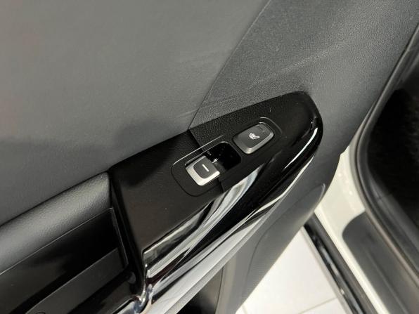 Kia Sportage IV Рестайлинг с пробегом 2021 года, цена 3 178 900 рублей, 21534 км, внедорожник, Автокод Объявления