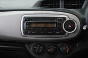 Toyota Vitz III (XP130) Омск  - изображение 39