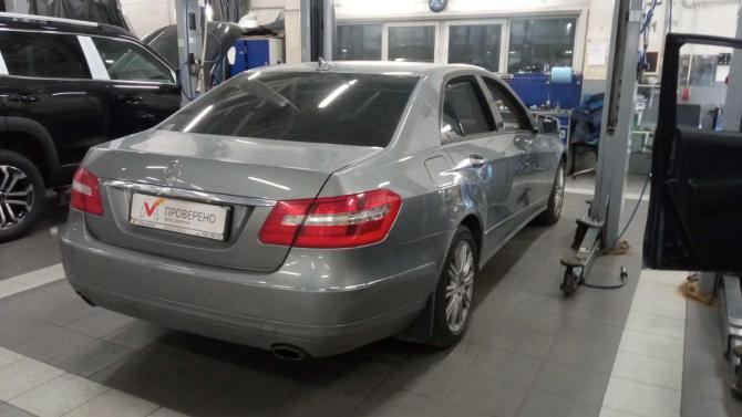 Mercedes-Benz E-Класс IV (W212 S212 C207) с пробегом 2011 года, цена 1 029 000 рублей, 372816 км, седан, Автокод Объявления
