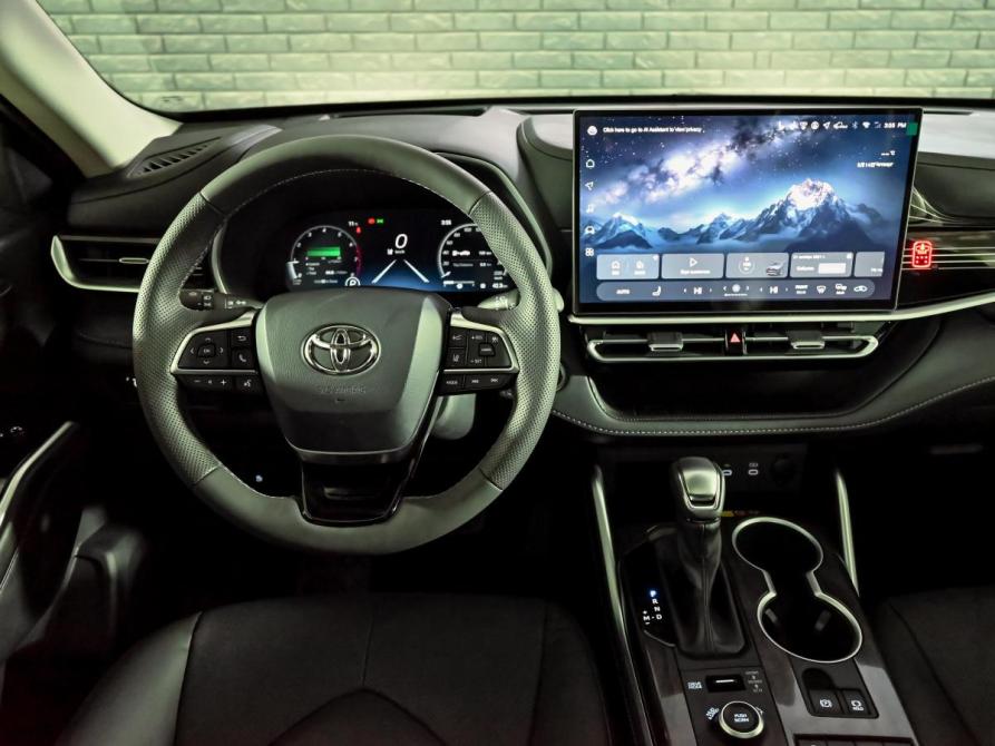 Toyota Highlander IV (XU70) Екатеринбург  - изображение 16