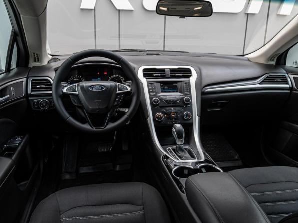 Ford Mondeo V с пробегом 2017 года, цена 1 350 000 рублей, 187843 км, седан, Автокод Объявления