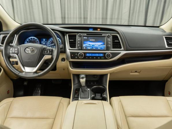 Toyota Highlander III (XU50) с пробегом 2015 года, цена 3 550 000 рублей, 94579 км, внедорожник, Автокод Объявления