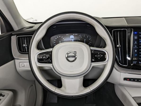 Volvo XC60 II с пробегом 2019 года, цена 3 400 000 рублей, 122658 км, внедорожник, Автокод Объявления