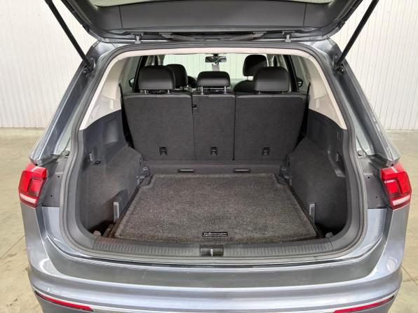 Volkswagen Tiguan II с пробегом 2018 года, цена 2 097 000 рублей, 138000 км, внедорожник, Автокод Объявления