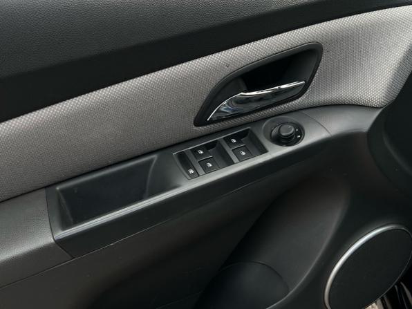 Chevrolet Cruze I с пробегом 2010 года, цена 685 000 рублей, 205171 км, седан, Автокод Объявления