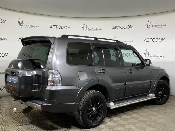 Mitsubishi Pajero IV Рестайлинг 2 с пробегом 2015 года, цена 2 575 000 рублей, 139976 км, внедорожник, Автокод Объявления