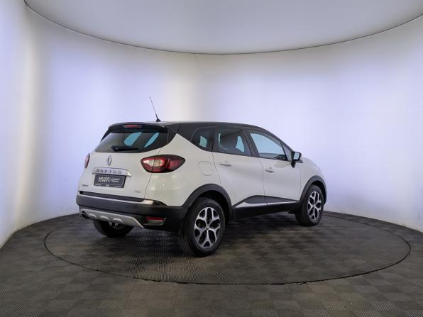 Renault Kaptur I с пробегом 2019 года, цена 1 550 000 рублей, 109848 км, внедорожник, Автокод Объявления