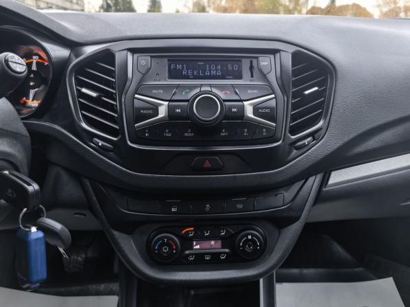 Lada (ВАЗ) Vesta I с пробегом 2021 года, цена 1 099 000 рублей, 105760 км, седан, Автокод Объявления