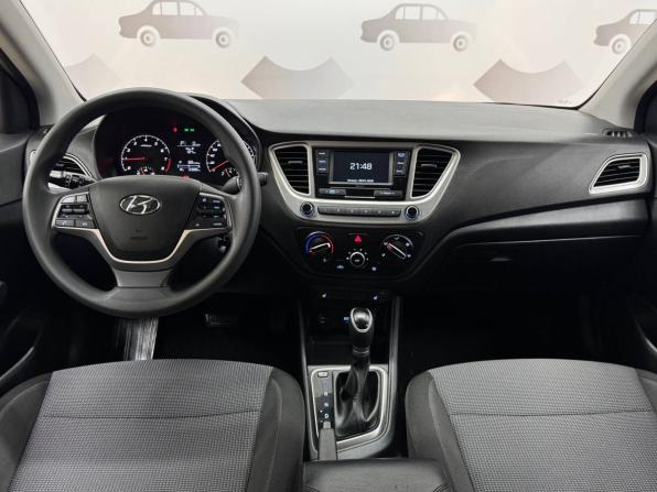 Hyundai Solaris II Рестайлинг с пробегом 2022 года, цена 1 630 000 рублей, 83888 км, седан, Автокод Объявления