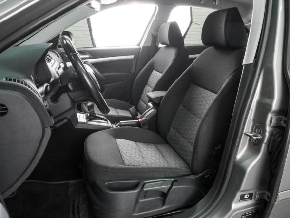 Skoda Octavia II (A5) Рестайлинг с пробегом 2010 года, цена 749 000 рублей, 243055 км, лифтбек, Автокод Объявления
