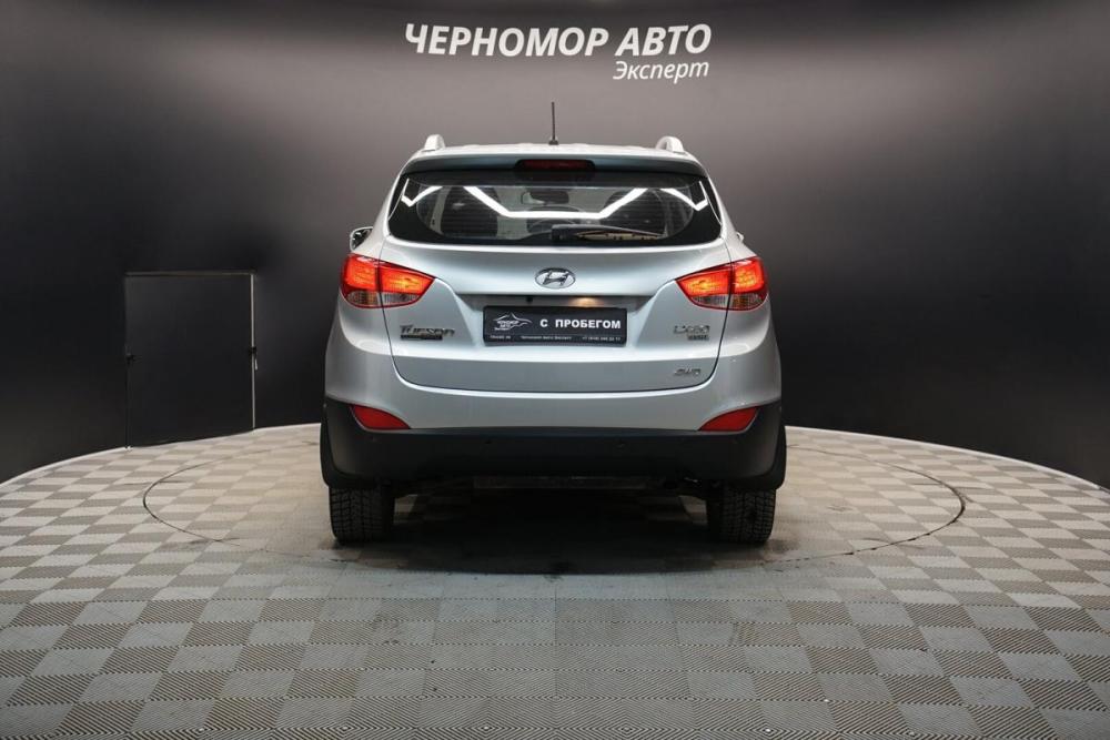 Hyundai Tucson II Крым  - изображение 4