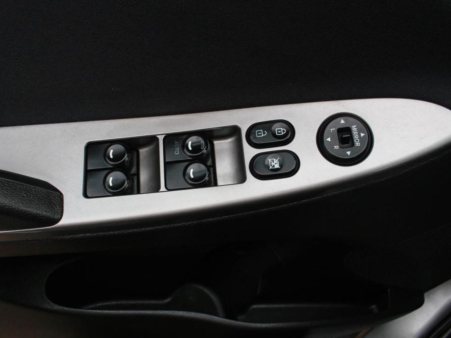 Hyundai Solaris I Рестайлинг Калуга  - изображение 12