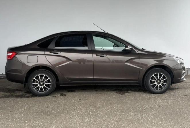 Lada (ВАЗ) Vesta I с пробегом 2021 года, цена 1 135 000 рублей, 68227 км, седан, Автокод Объявления