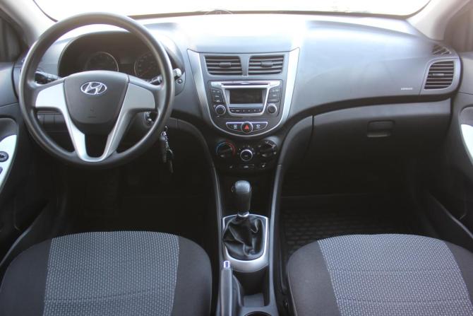 Hyundai Solaris I с пробегом 2011 года, цена 627 000 рублей, 195046 км, седан, Автокод Объявления